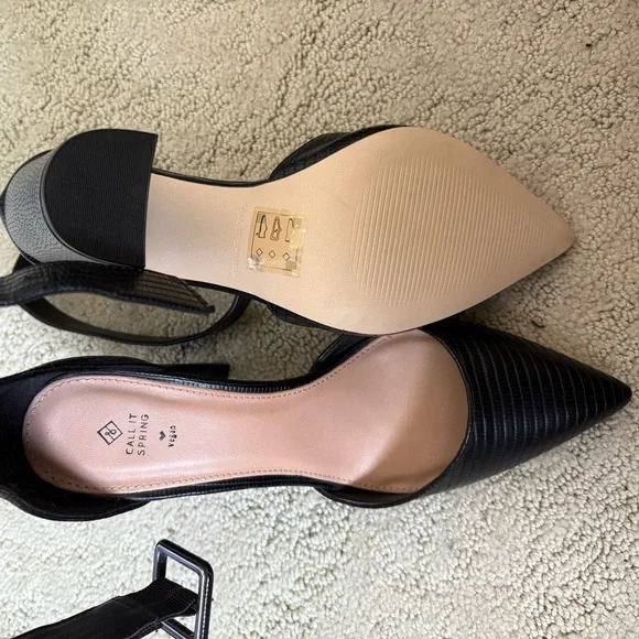 Call It Spring Black Heeled Shoes Sleek Professional Design - Picture 3 of 3
